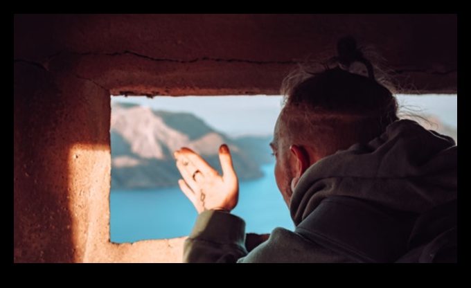 Realismul redescoperit: o îmbrățișare contemporană a autenticității